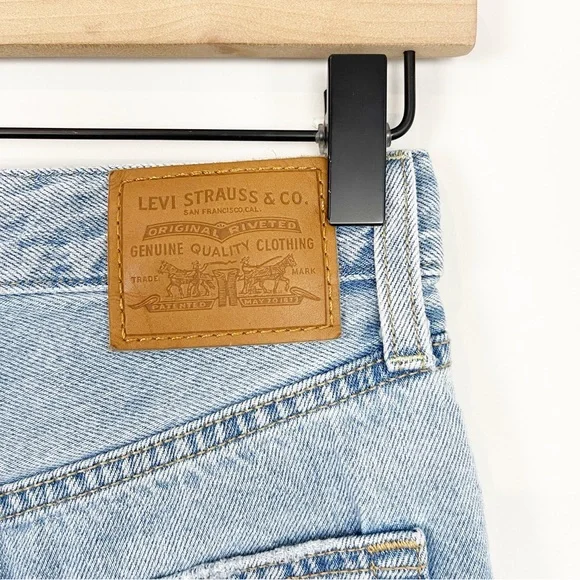 Levi's Ribcage Straight Ankle Jeans Size 25 - Picture 13 of 15